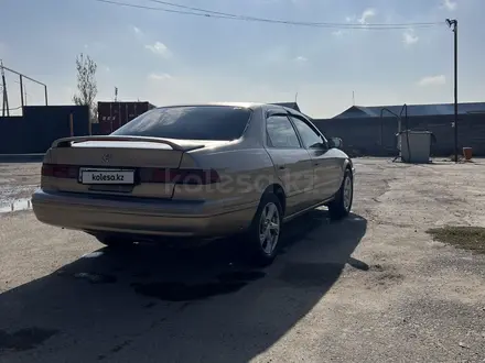 Toyota Camry 1997 года за 3 300 000 тг. в Шымкент – фото 4