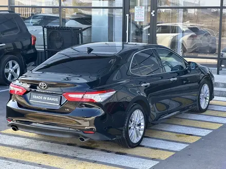 Toyota Camry 2018 годаүшін15 000 000 тг. в Караганда – фото 16