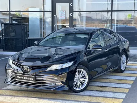 Toyota Camry 2018 годаүшін15 000 000 тг. в Караганда