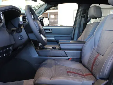 Toyota Tundra 2026 года за 58 000 000 тг. в Семей – фото 4