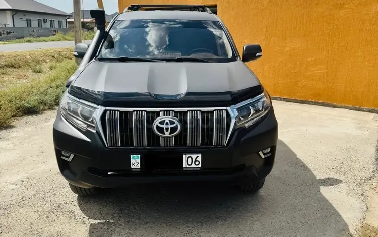 Toyota Land Cruiser Prado 2010 года за 12 800 000 тг. в Атырау