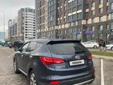 Hyundai Santa Fe 2012 годаfor10 300 000 тг. в Астана – фото 3