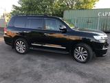 Toyota Land Cruiser 2017 года за 35 000 000 тг. в Караганда – фото 2