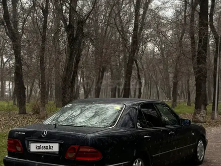 Mercedes-Benz E 280 1996 года за 1 900 000 тг. в Тараз – фото 4