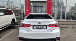 Toyota Camry 2018 года за 13 000 000 тг. в Астана – фото 4