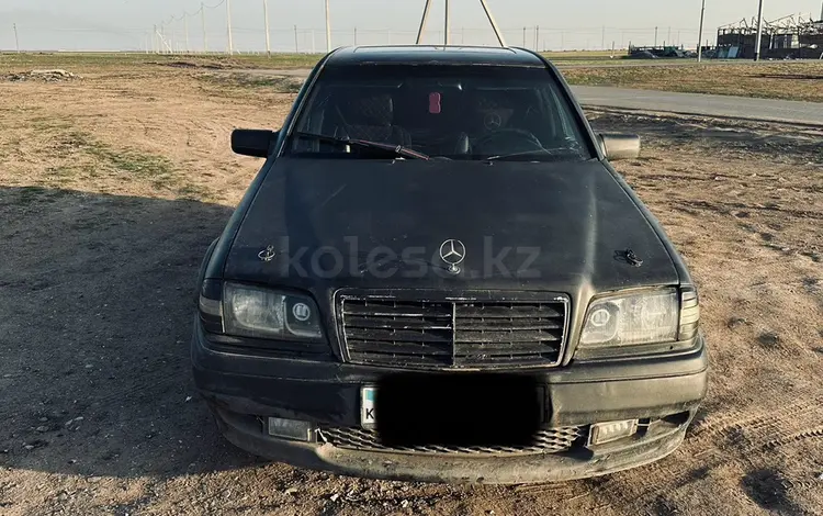 Mercedes-Benz C 180 1995 года за 2 000 000 тг. в Павлодар