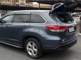Toyota Highlander 2019 года за 14 200 000 тг. в Актобе – фото 4