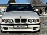 BMW 525 1993 года за 2 600 000 тг. в Талдыкорган – фото 3