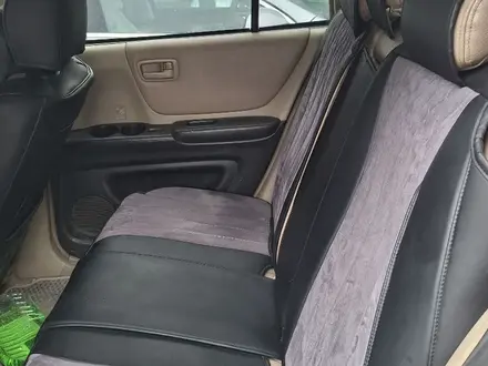 Toyota Highlander 2003 года за 4 490 000 тг. в Алматы – фото 4