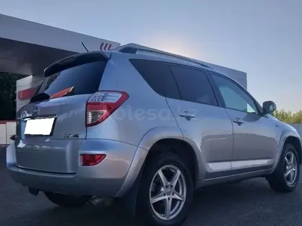 Toyota RAV4 2010 года за 9 000 000 тг. в Алматы – фото 12