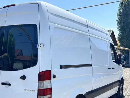 Mercedes-Benz Sprinter 2014 года за 12 000 000 тг. в Алматы – фото 4