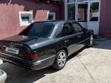 Mercedes-Benz E 200 1992 года за 1 670 000 тг. в Шымкент