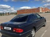 Mercedes-Benz E 200 1997 годаfor2 600 000 тг. в Костанай – фото 4