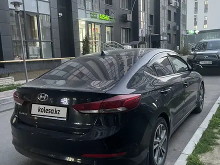 Hyundai Elantra 2018 года за 8 000 000 тг. в Алматы – фото 4
