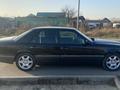 Mercedes-Benz E 220 1993 года за 2 100 000 тг. в Тараз – фото 3