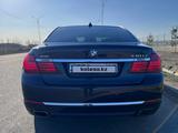 BMW 740 2012 года за 13 000 000 тг. в Алматы – фото 2