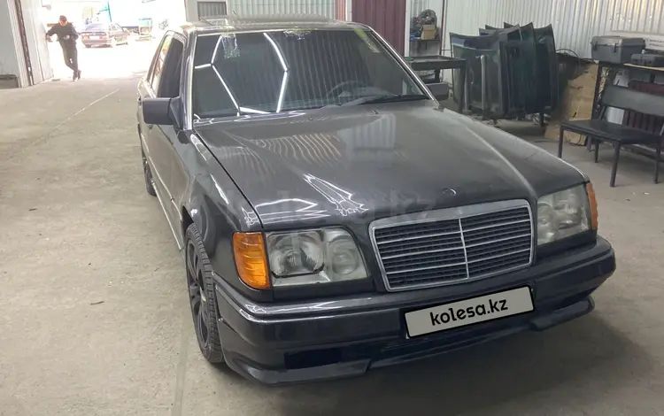 Mercedes-Benz E 280 1993 годаfor2 200 000 тг. в Алматы