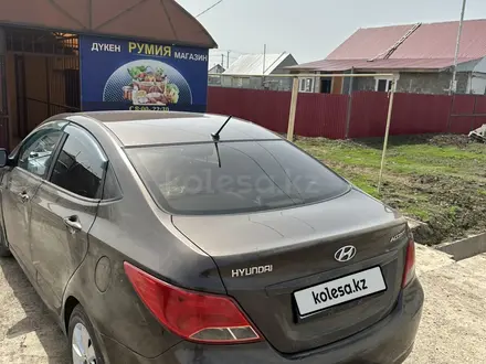 Hyundai Accent 2014 года за 5 500 000 тг. в Уральск – фото 3