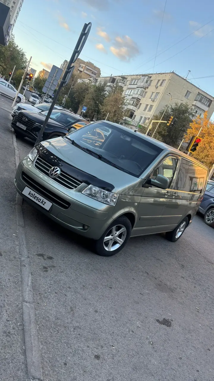 Volkswagen Multivan, 2003