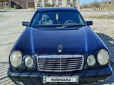 Mercedes-Benz E 240 1999 года за 3 700 000 тг. в Тараз – фото 2