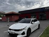 Kia K5 2021 года за 12 300 000 тг. в Алматы