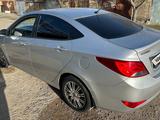 Hyundai Solaris 2015 года за 6 100 000 тг. в Актау – фото 3