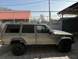 Jeep Cherokee 1989 года за 3 100 000 тг. в Талгар – фото 4