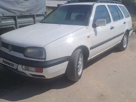 Volkswagen Golf 1993 года за 2 400 000 тг. в Шымкент