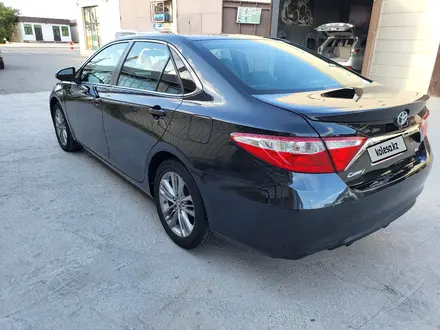 Toyota Camry 2015 года за 6 600 000 тг. в Актау – фото 5