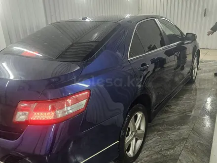 Toyota Camry 2011 года за 7 800 000 тг. в Усть-Каменогорск – фото 3