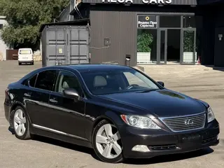 Lexus LS 460