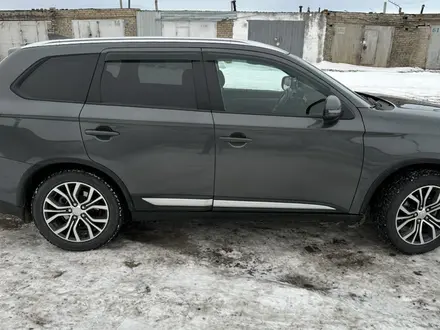 Mitsubishi Outlander 2018 года за 9 500 000 тг. в Рудный – фото 4