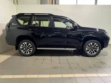 Toyota Land Cruiser Prado Prestige 4.0 2022 года за 39 320 000 тг. в Актобе – фото 6