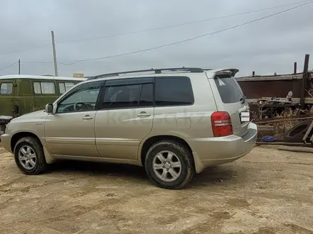 Toyota Highlander 2001 года за 7 000 000 тг. в Кульсары – фото 3