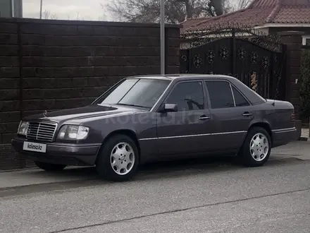 Mercedes-Benz E 320 1995 года за 4 300 000 тг. в Талдыкорган – фото 7