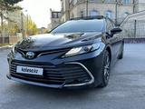 Toyota Camry 2023 года за 17 000 000 тг. в Караганда – фото 5