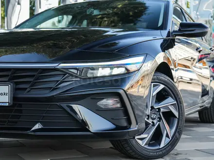 Hyundai Elantra Smart 2026 года за 8 890 000 тг. в Алматы – фото 4