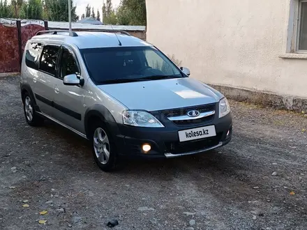 ВАЗ (Lada) Largus Cross 2015 года за 4 400 000 тг. в Шымкент