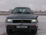 Toyota Hilux Surf 1994 годаүшін3 800 000 тг. в Астана