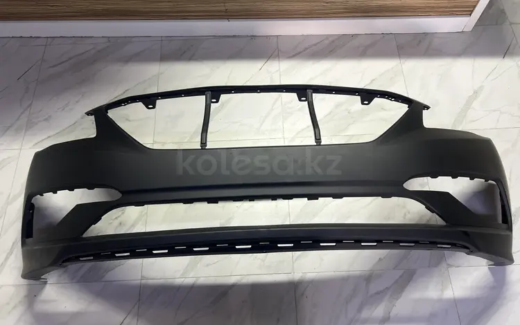 Бампер передний Hyundai Sonata 14-17 LF за 55 000 тг. в Актобе