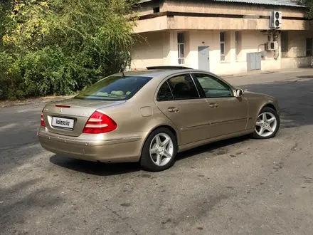 Mercedes-Benz E 320 2003 года за 7 500 000 тг. в Костанай – фото 4