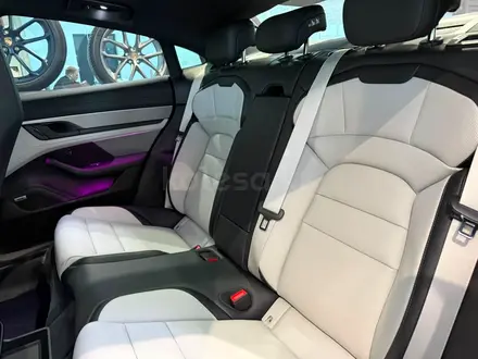 Porsche Taycan 4 2026 года за 93 563 790 тг. в Алматы – фото 12