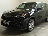 Toyota Highlander 2023 года за 35 000 000 тг. в Актобе – фото 4