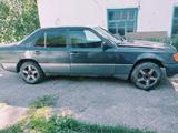 Mercedes-Benz E 230 1992 годаfor800 000 тг. в Щучинск – фото 3