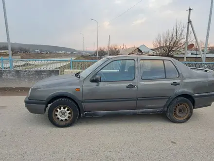 Volkswagen Vento 1993 года за 1 600 000 тг. в Шымкент – фото 7