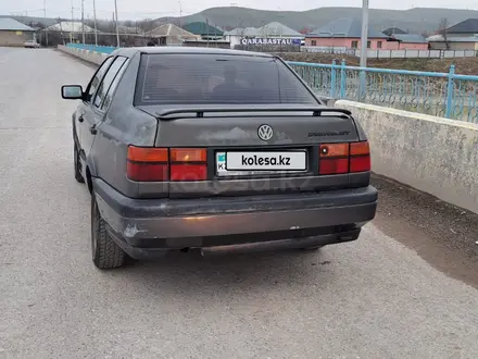 Volkswagen Vento 1993 года за 1 600 000 тг. в Шымкент – фото 9