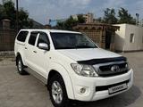 Toyota Hilux 2010 года за 8 500 000 тг. в Актау – фото 3