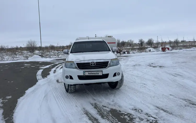 Toyota Hilux 2013 годаүшін11 000 000 тг. в Актобе