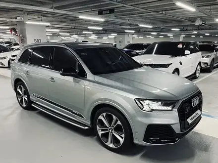 Audi Q7 2023 года за 31 000 000 тг. в Астана – фото 2