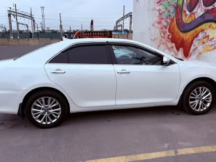 Toyota Camry 2014 года за 10 500 000 тг. в Тараз – фото 4
